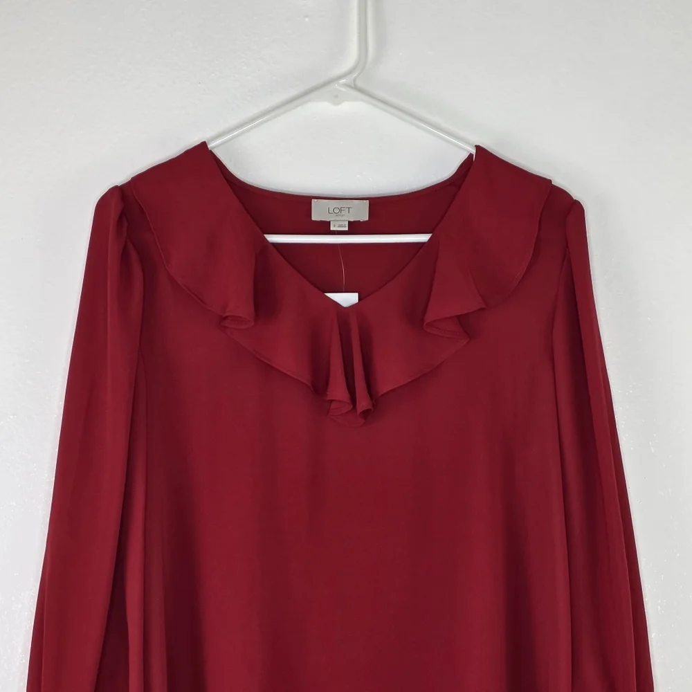 NWT LOFT Outlet Red Chiffon Ruffle Neck Blouse Size Small